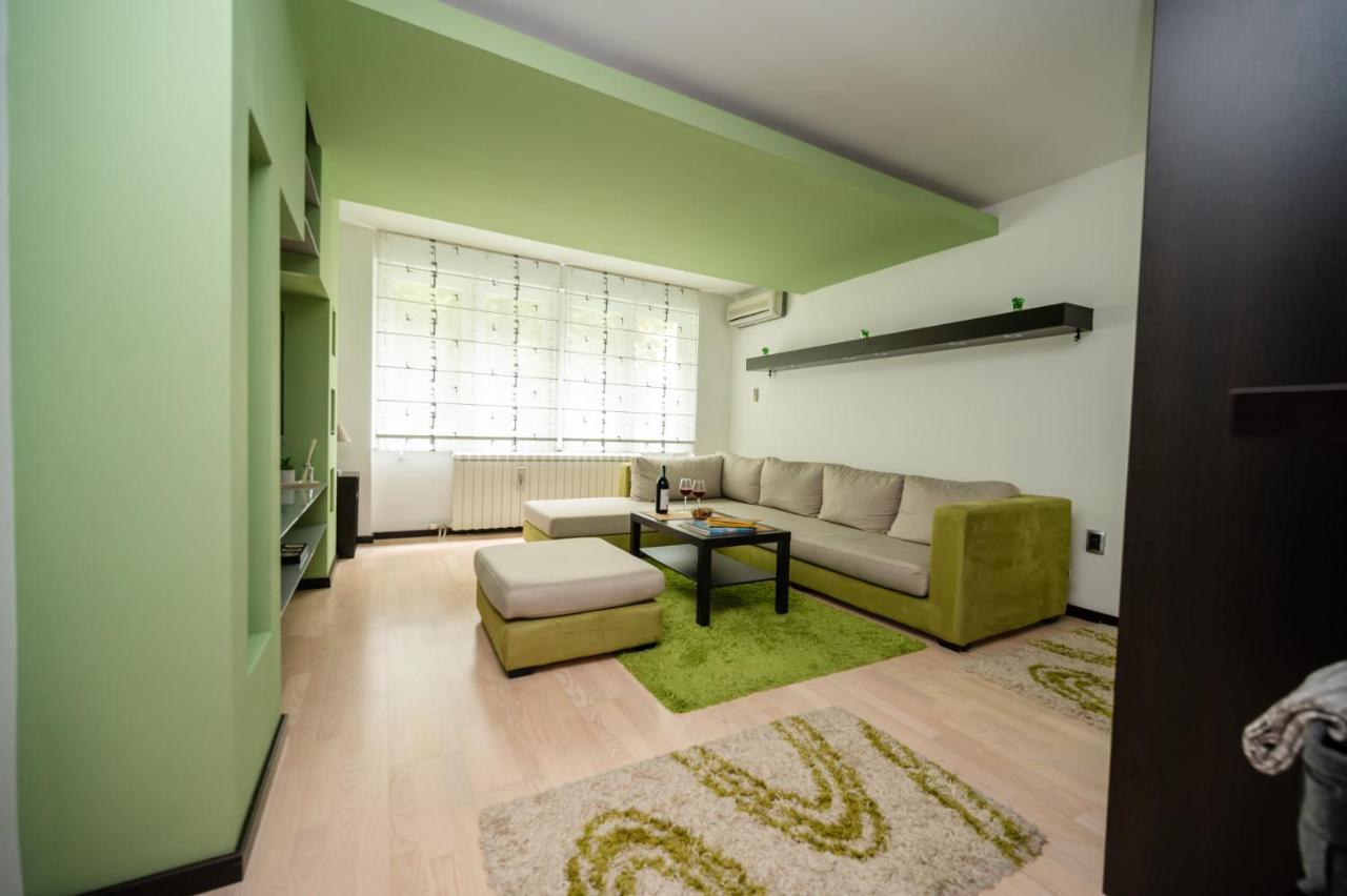 Bright 1Bdr Apartment In The City Center Сараево Экстерьер фото